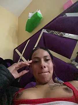 im_Emily_LS' Live XXX Chat