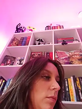 LilyOrion Adlı Modelin Canlı XXX Sohbeti