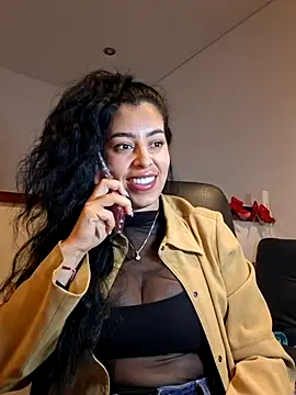 دردشة Luianna الجنسية المباشرة