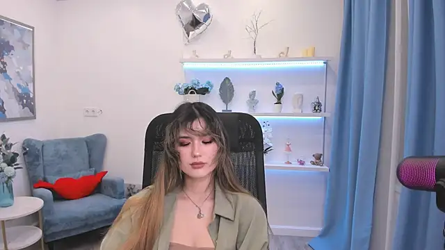AnneTLi Chat XXX in diretta