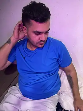 Вебкам-шоу LatinBearX