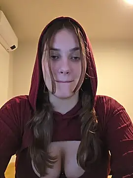 Živý XXX chat MiaRides19