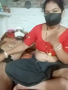 Indiansexycouple1 Show in webcam