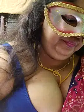 Tamil-mayasri's Live XXX Chat