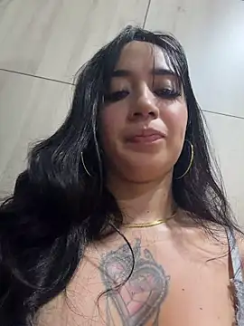 Chat +18 de EmmyEvans1 ao vivo