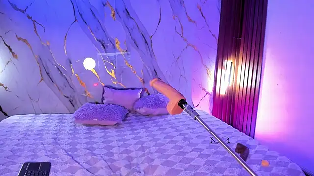 Emmiicute Chat XXX live
