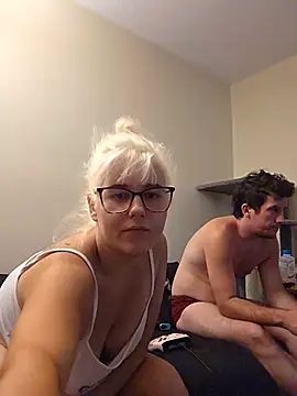Ashloves_ – Naživo XXX chat