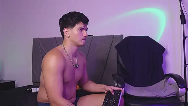 bbbeachboy Show Webcam