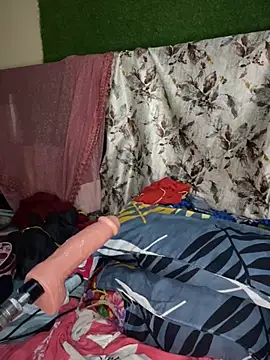 XXX chat uživo modela HOTTY-TINA