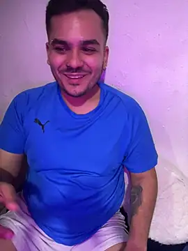 Živý XXX chat LatinBearX