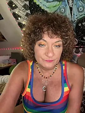 Chatroom XXX en direct de SuzyCatzz