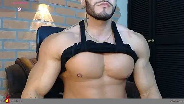 Chatroom XXX en direct de zac_levis_