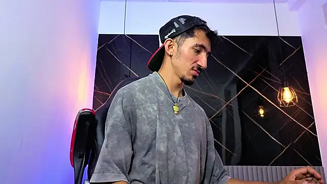 DylanAnderson1 Live XXX-chat