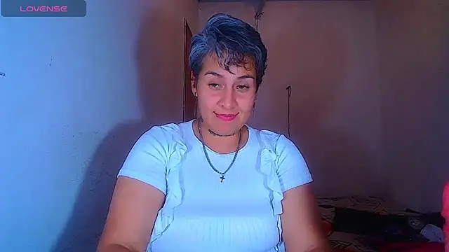 Yessi_roussen Live XXX chat