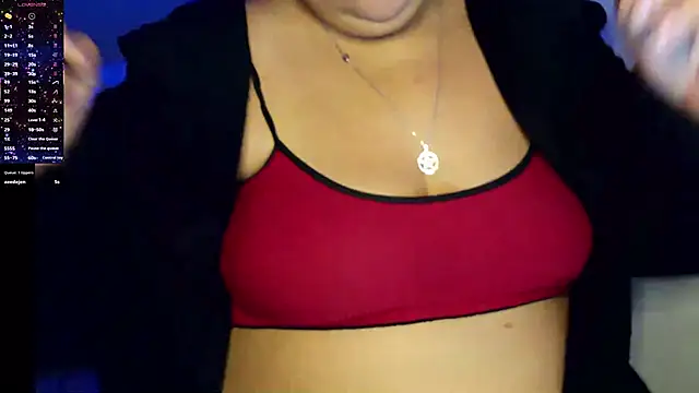 xlatinastar Chat XXX in diretta