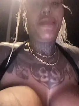 Chatroom XXX en direct de DarkDea