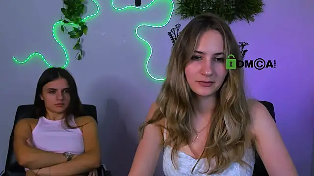 Chat XXX en directo de lisa_dark_