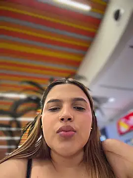 Colibri_xxxn Live XXX chat