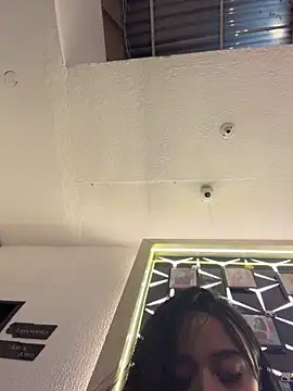 EmmyEvans1 – Naživo XXX chat