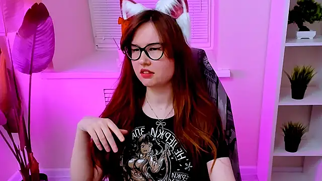 CarolGiggly's Live XXX Chat