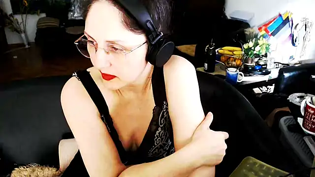 Imperatriza's Live XXX Chat
