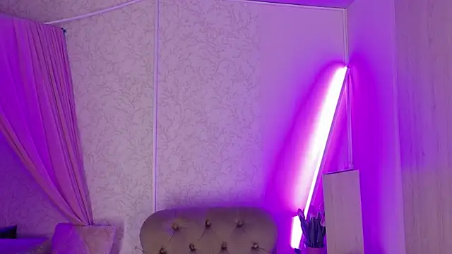 Daranaa_ Chat XXX in diretta