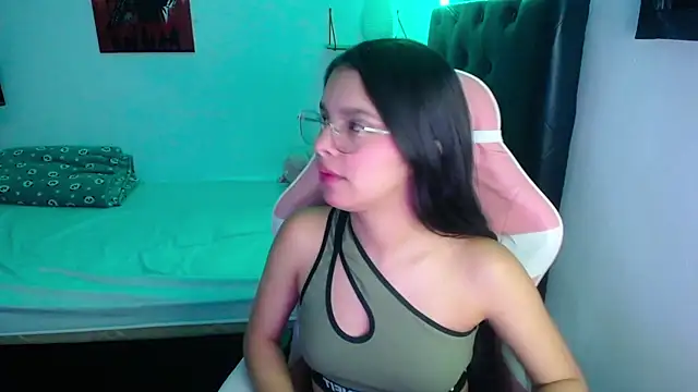 Chat XXX en directo de jessi_and_boy