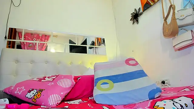MiaEvans0 现场XXX聊天