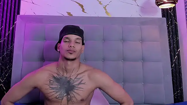 Chat +18 de kai_storm77 ao vivo