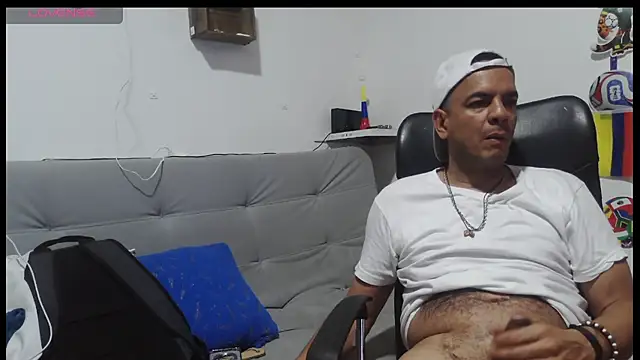 latinmartin73のライブXXXチャット