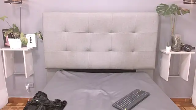 دردشة Atley_Dolly الجنسية المباشرة