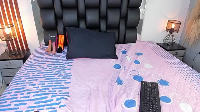 ariel_creamy20 现场XXX聊天