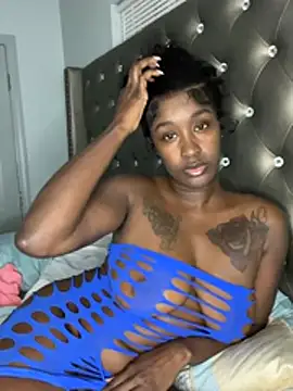XXX chat uživo modela ToyaThick