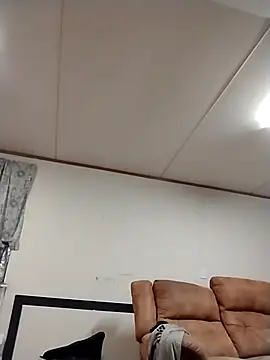 Blu334 Live XXX-Chat