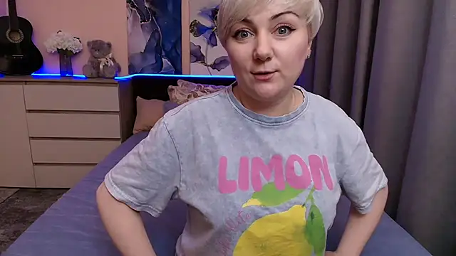 Chat XXX en directo de BlondPearl