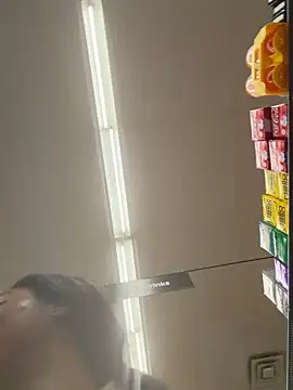 LeBimbo 现场XXX聊天