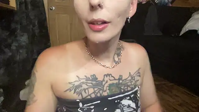 TeenyDoll Webcam-Show