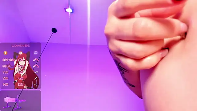 EmmaSwift_ Chat XXX in diretta