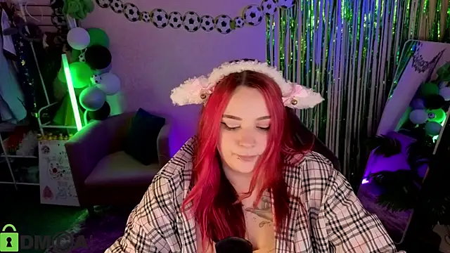 Mia_R0ss Chat XXX in diretta