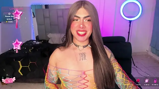 Sophie_whitexxx 现场XXX聊天