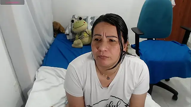 LAURA_Foxht's Live XXX Chat