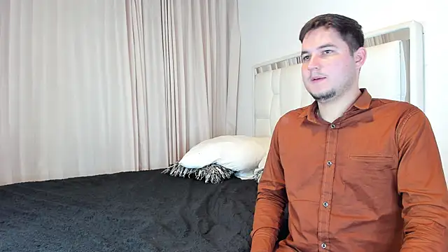 CameronyMartinn's Live XXX Chat