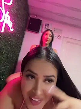 แชท XXX สดของ Sara_fun