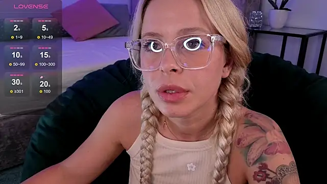 BluEyesKate Live XXX-Chat