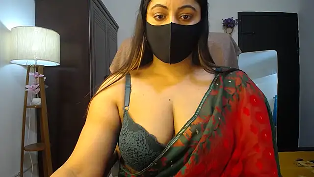 Chat XXX en directo de Sehjadi_Kayrahh