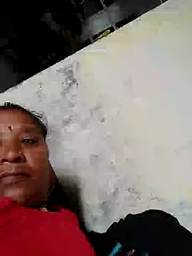 Loomaraj Live XXX-Chat