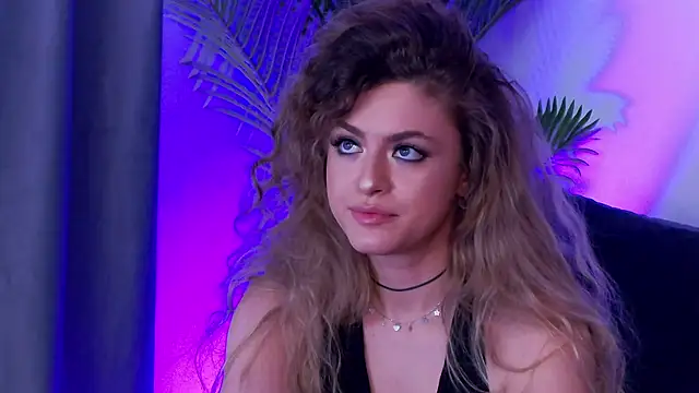 AnneMaryie Chat XXX live