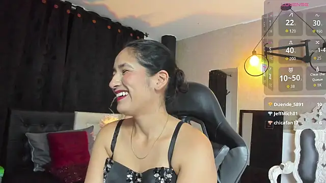 Chat +18 de Vicky_Angeel ao vivo