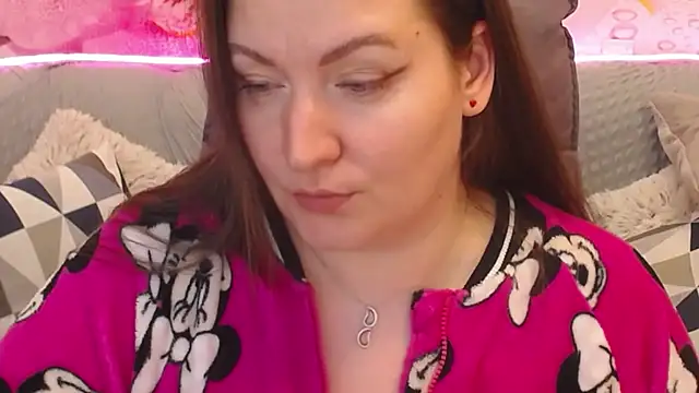 Nataly_cute 现场XXX聊天