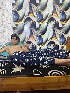 Chatroom XXX en direct de MichaelMiller20261